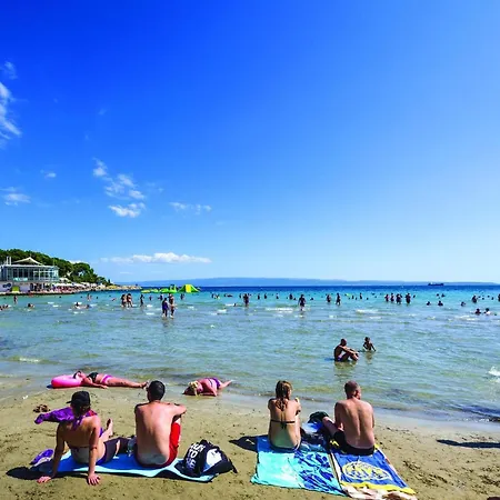 With Sea View Viii Apartman *