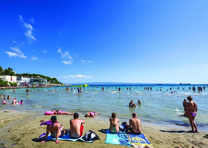 With Sea View Viii 아파트 *